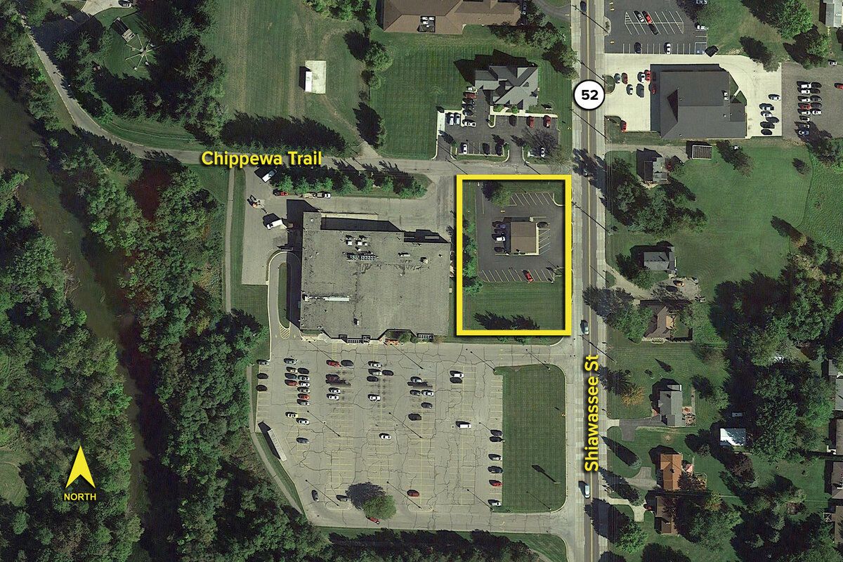 Former Bank Branch: 1345 N M 52, Owosso, MI 48867